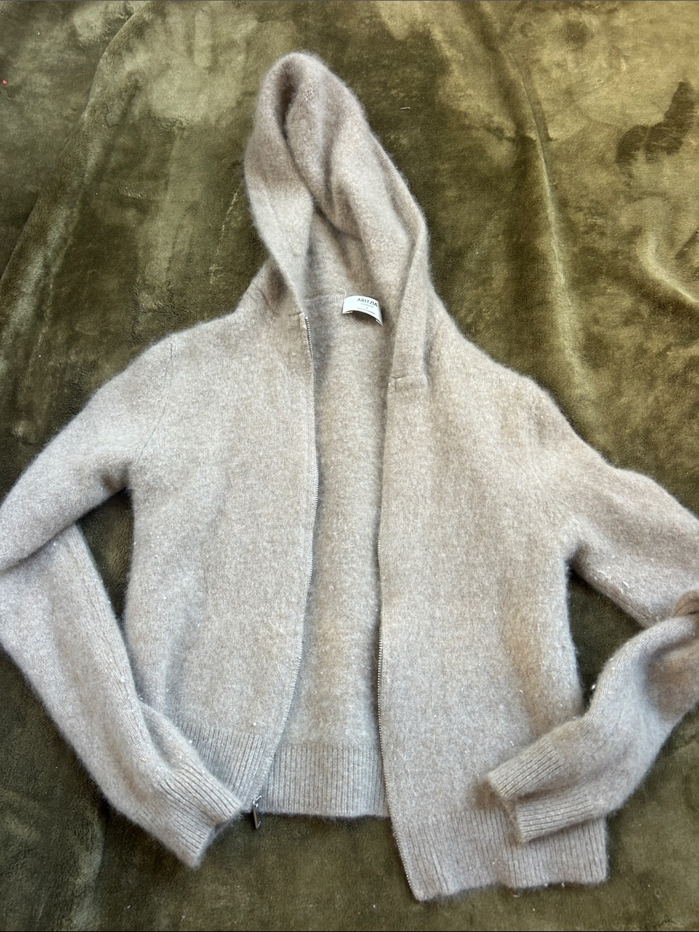 Aritzia Size Small Cashmere zip up